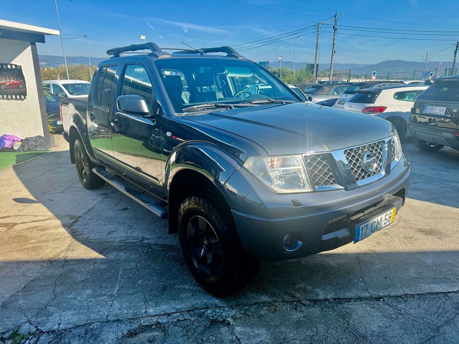 Nissan Navara 2.5 dCi CD LE Prem.+BDT AT