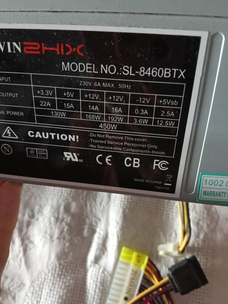 Fonte de alimentação 450W