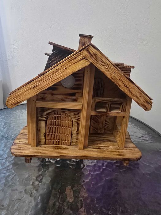 Domek skarbonka rękodzieło