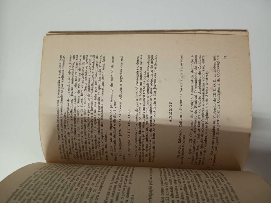 Conclusões:3° Congresso da Oposição Democrática: Aveiro 4 a 8 de Abril