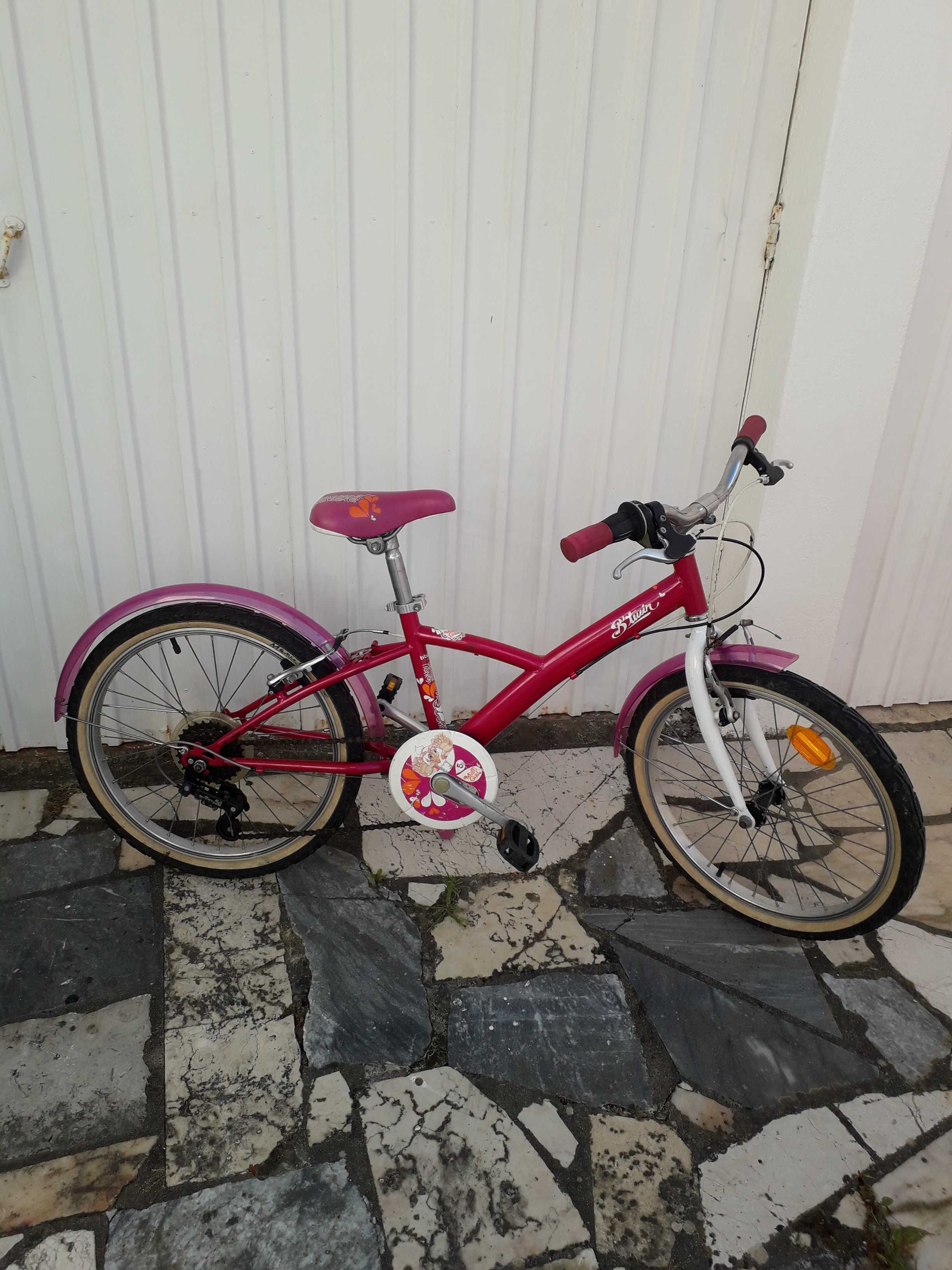 Bicicleta de menina