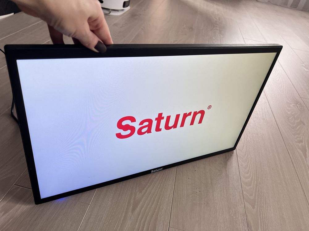 Телевізор Saturn