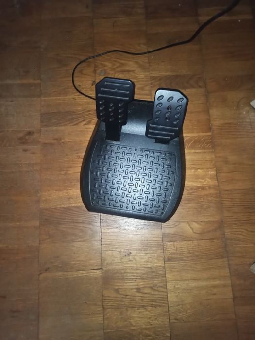 Игровой руль для PS4 | Thrustmaster T80 Ferrari 488 GTB Edition