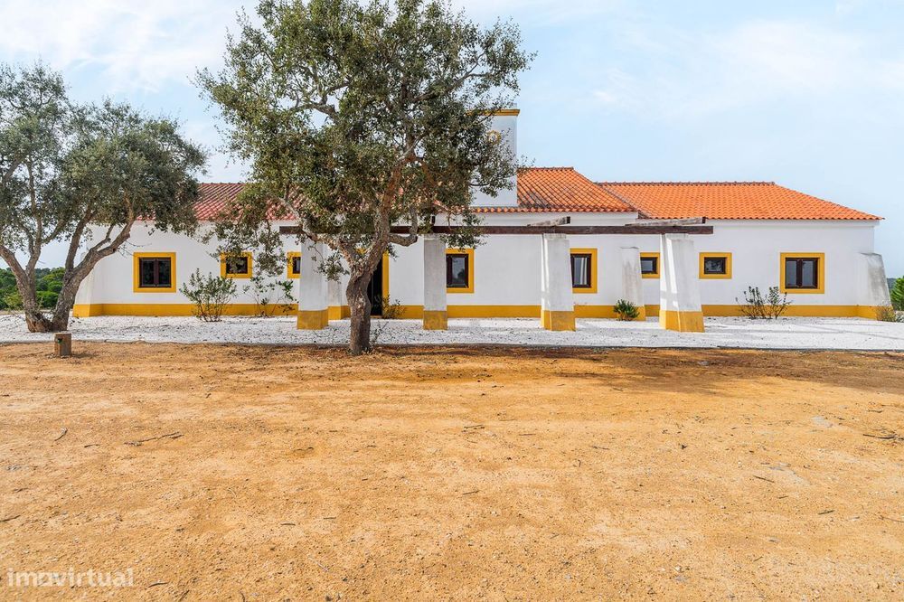 Monte Alentejano 21ha casa de campo de 300m2 construída e licenciada