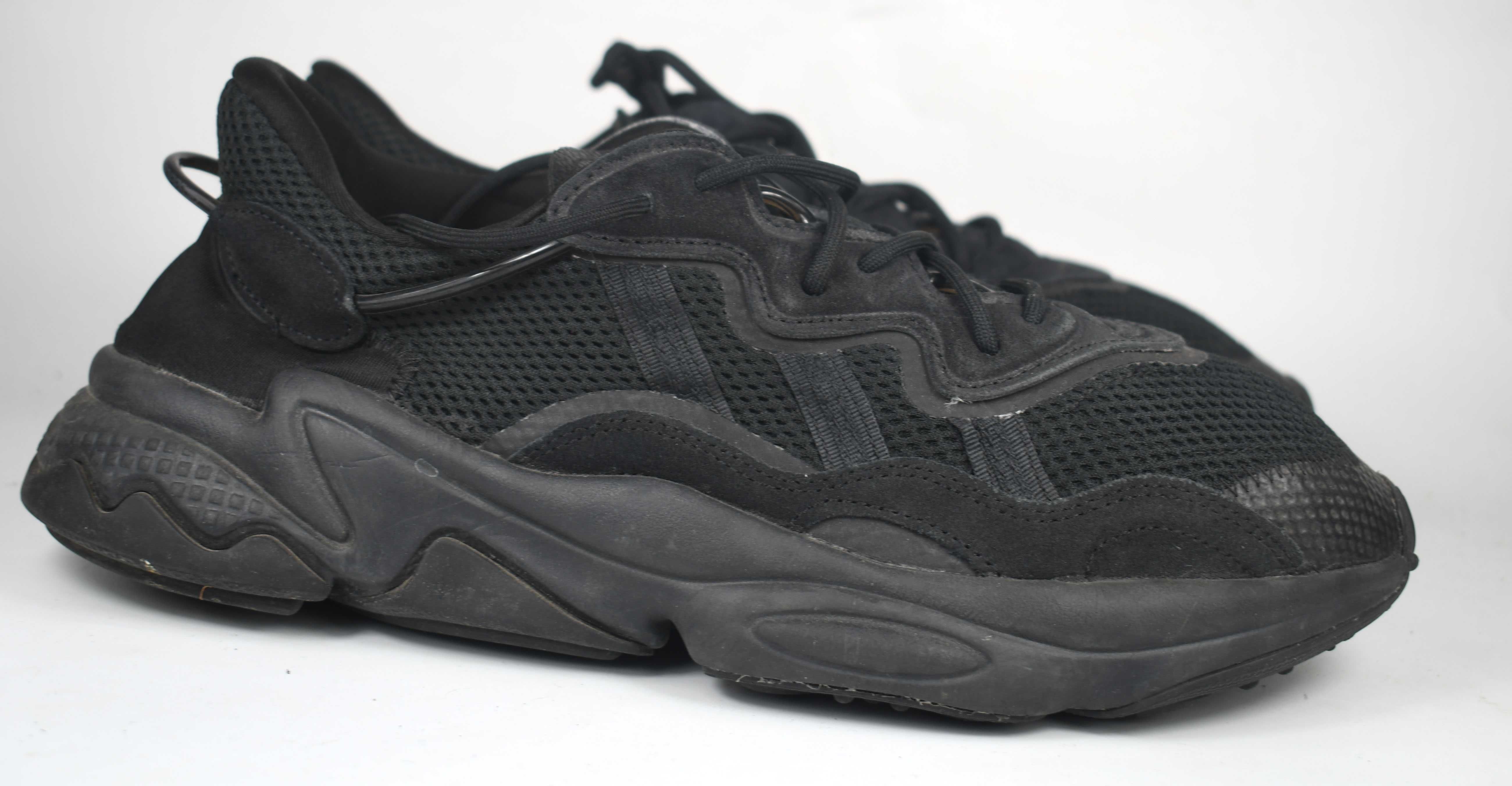 Używane Sneakersy adidas Ozweego EE6999 roz. 45 1/3