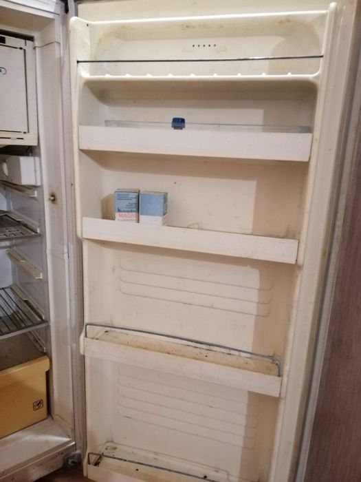 Холодильник Донбасс,для дачі,чи гаражу