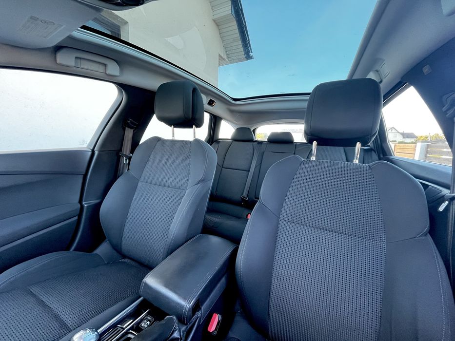 Peugeot 508 sw 2011r.