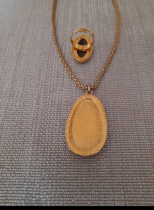 Komplet biżuterii Avon