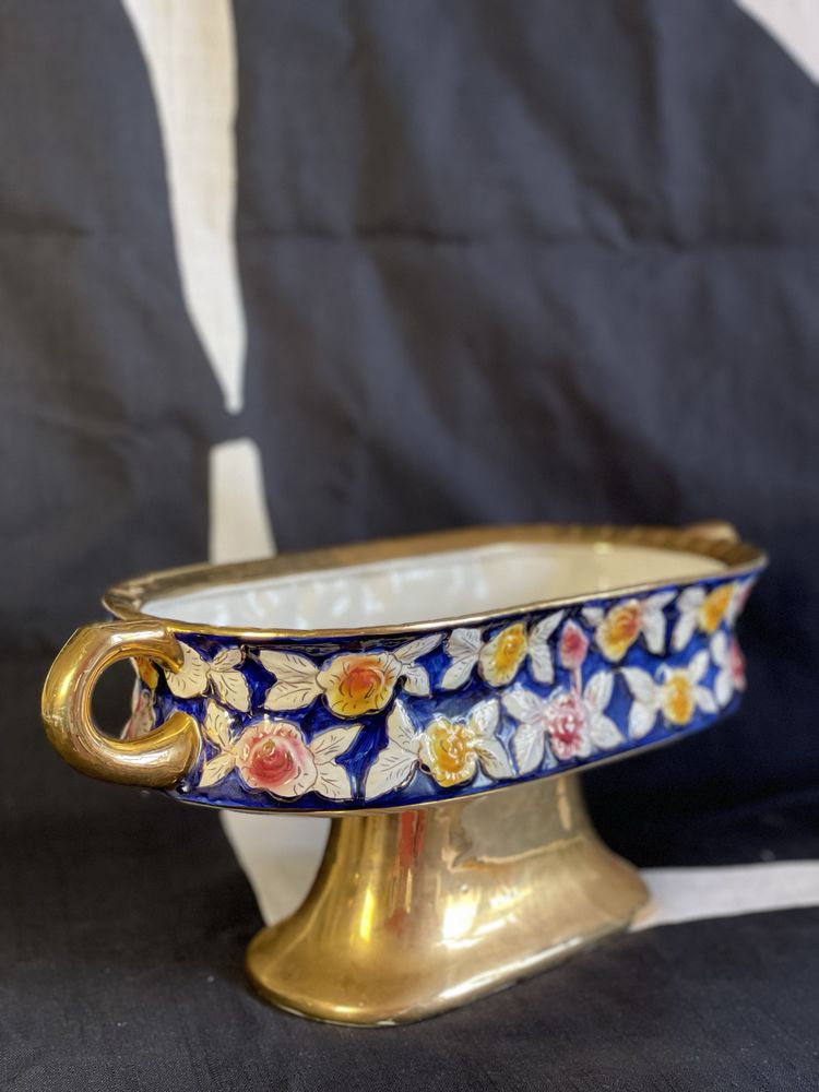Taça de porcelana
