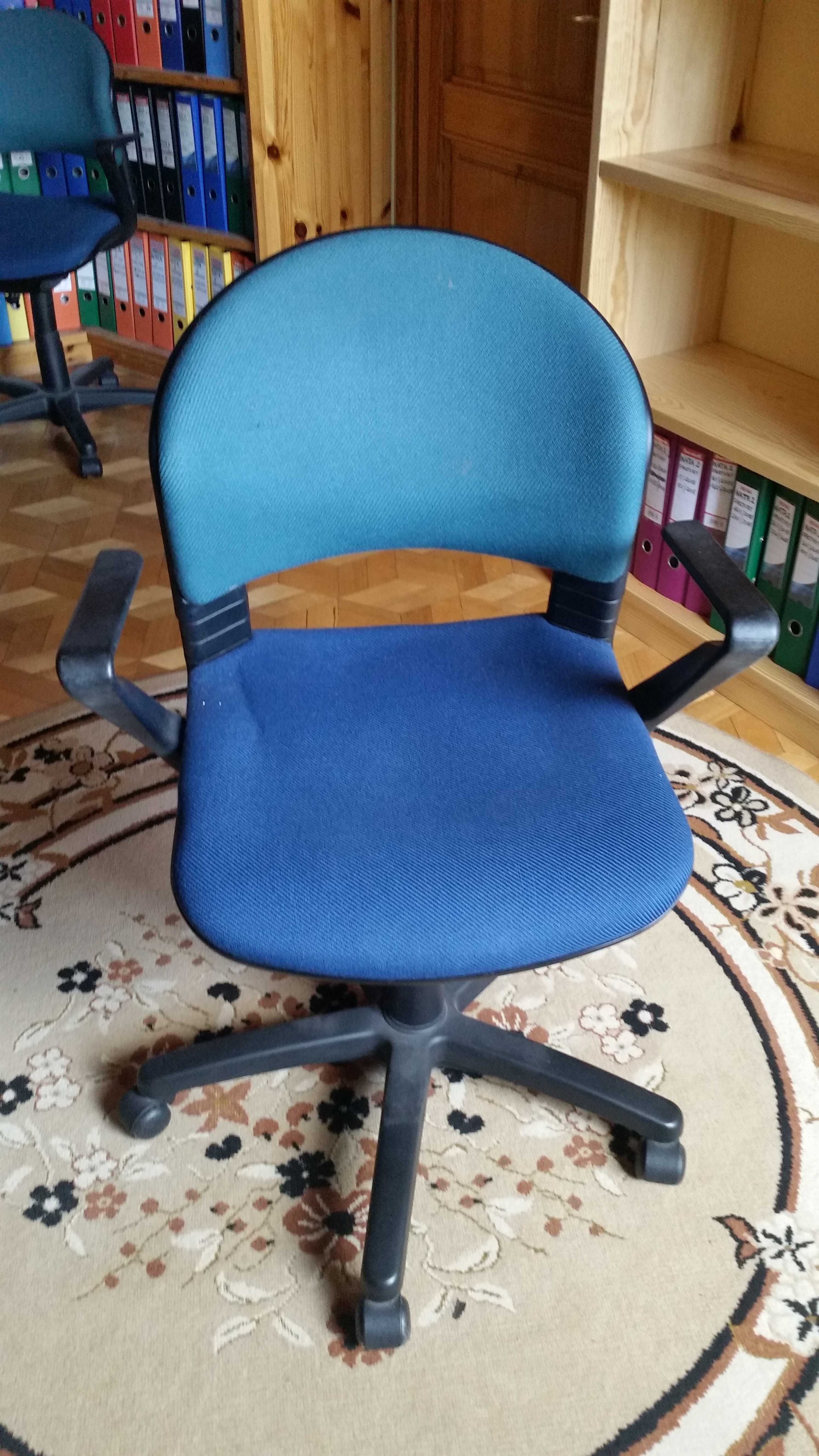 2 fotele obrotowe z niskim oparciem, niebieskie