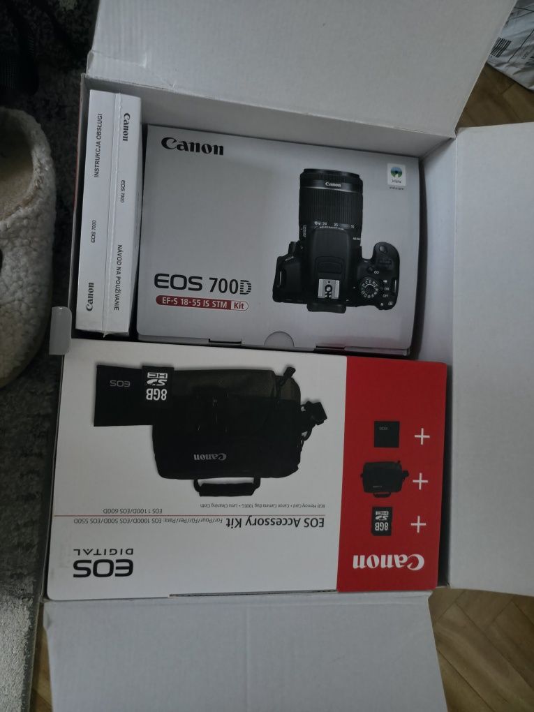 Canon 700D + 18-55 IS STM