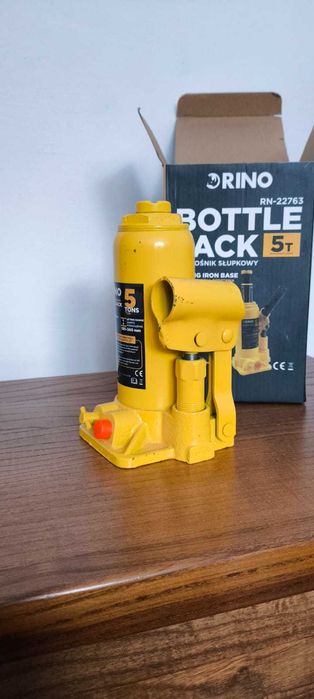 Podnośnik hydrauliczny słupkowy lewarek samochodowy warsztatowy Rino5T