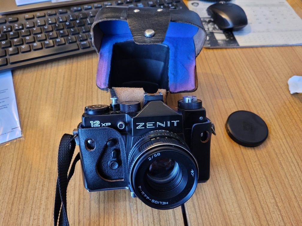 aparat fotograficzny zenith 12 XP