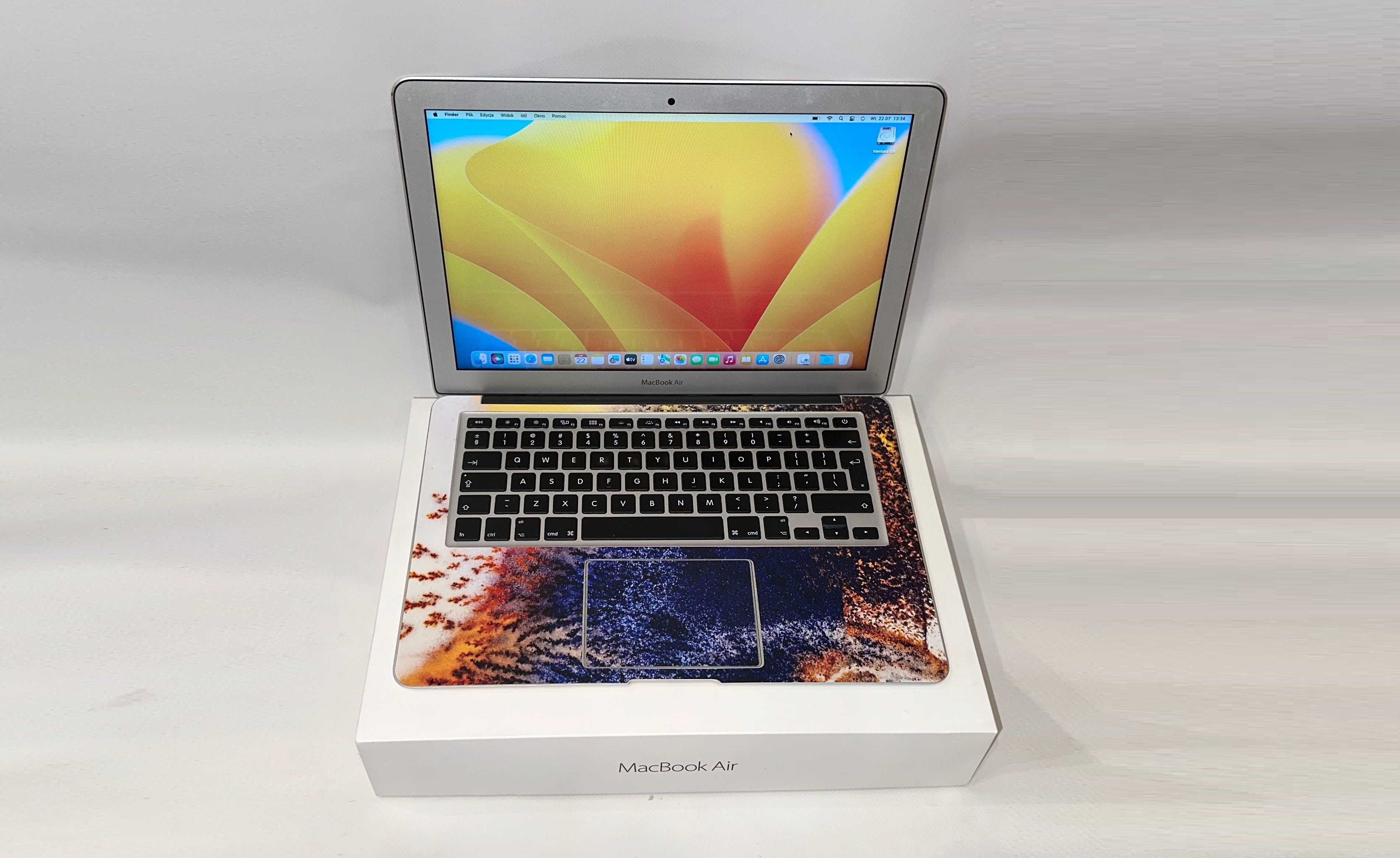 Idealny MacBook Air 13 A1466 / 2017 i5 8GB 128GB 89 Cykli OS Ventura