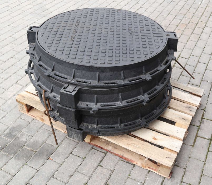 Właz Żeliwny DN800 Pokrywa Studni D400 80cm 95cm okrągły Kanalizacyjny