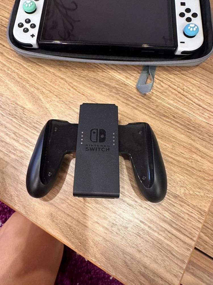 Ігорова консоль Nintendo Switch Oled