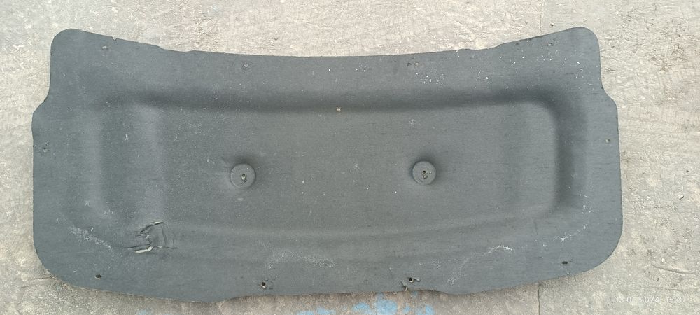 Утеплитель / Шумка капота  Jeep Cherokee KL 2019-2022