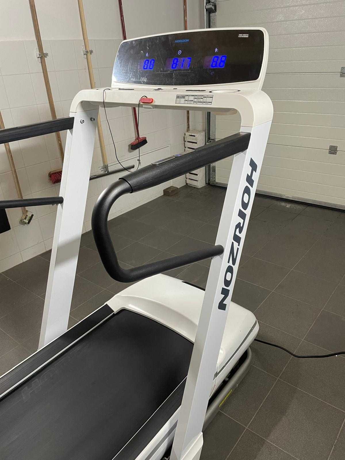 Bieżnia HORIZON FITNESS Biała Omega Z Biały 2200W 20km/h