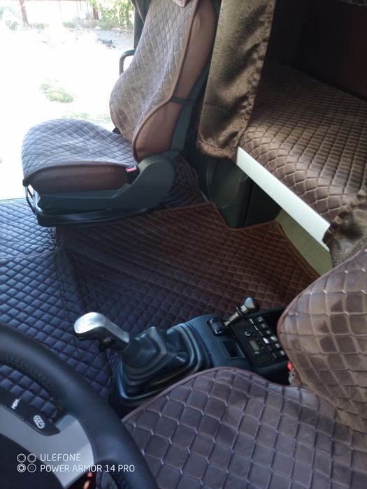 Перетяжка фур автосалонов химчистка