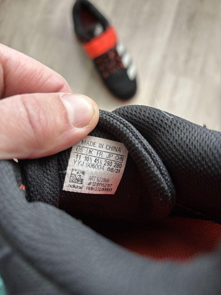 Взуття для тренажерного залу Adidas Powerlift 4 чорний 2021