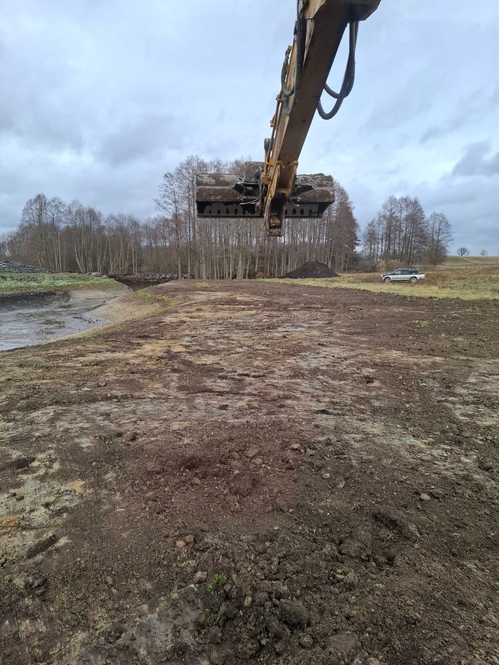 Koparki long spycharki kopanie stawów wykopy