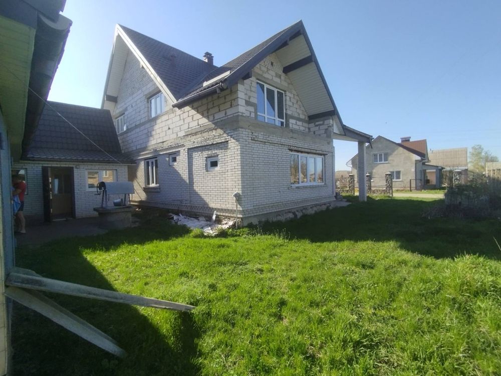 Продам будинок 200м2 смт.Лисянка Черкаської обл.