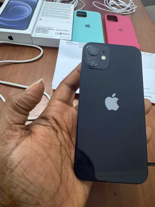 iPhone 12 128GB – Azul Escuro – Caixa + Fatura + 100€ em extras – 200€