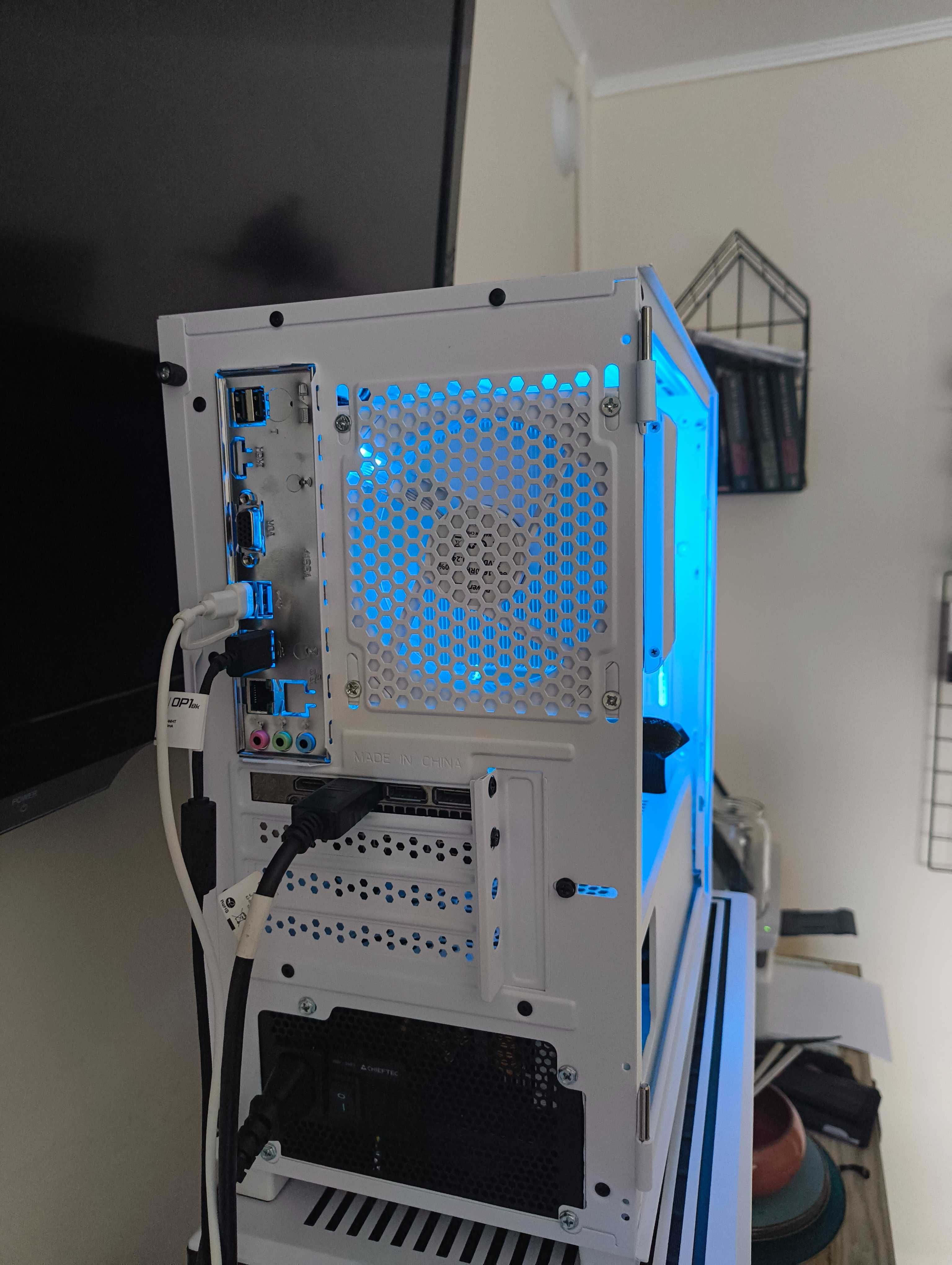 Komputer Ryzen 5 5600 / RTX 3060 TI Founders Edition