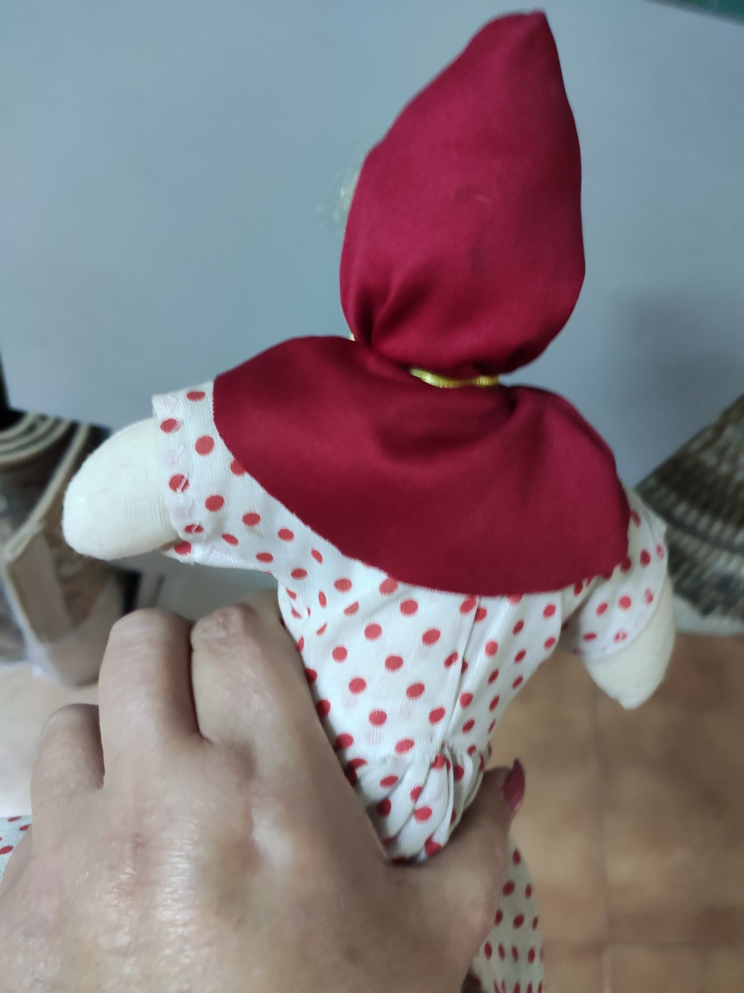 Boneca artesanal história capuchinho vermelho