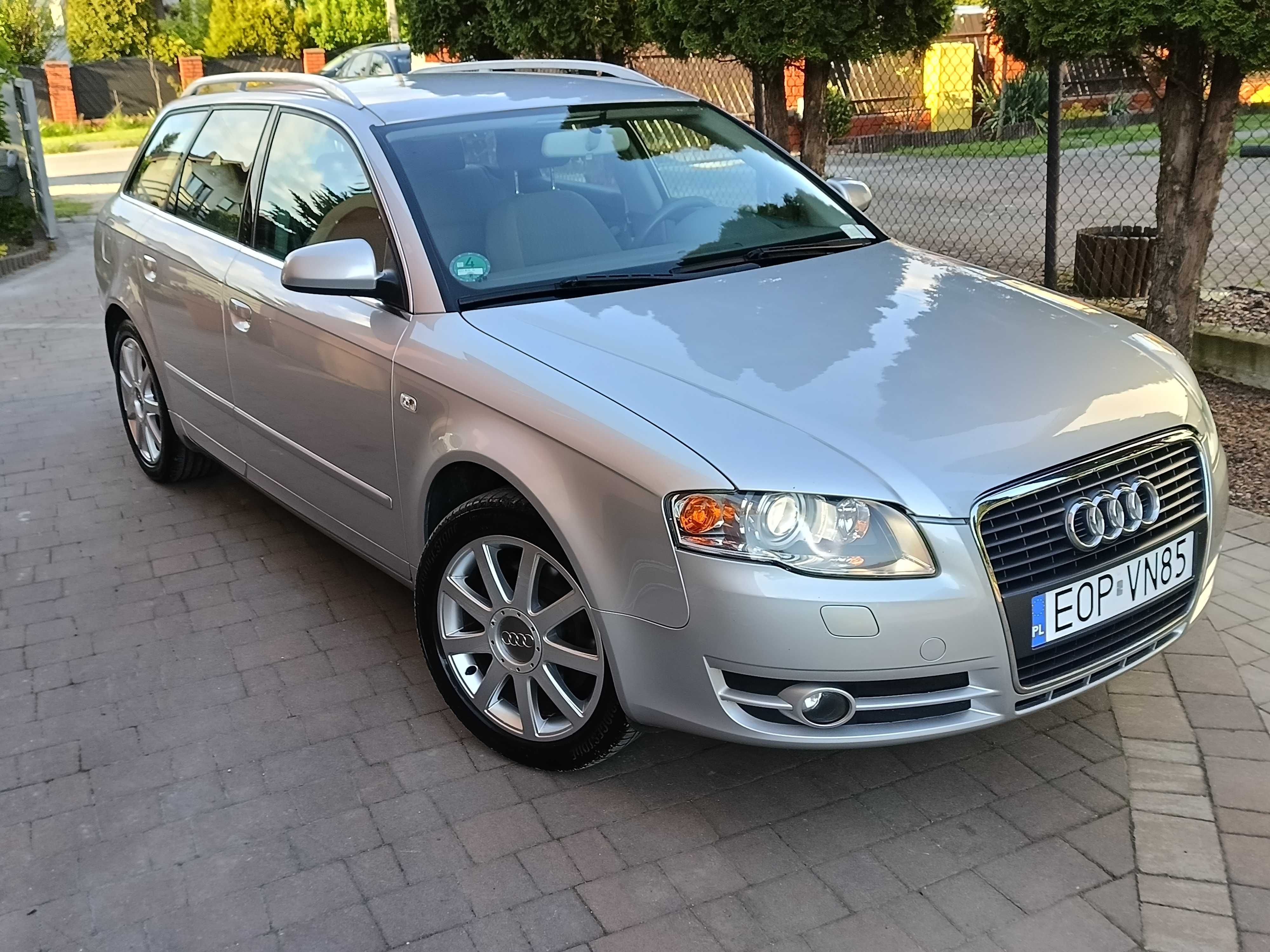 Audi A4 B7 1.8 turbo 163km benzyna Xenon Hak Grzane Fotele z Niemiec