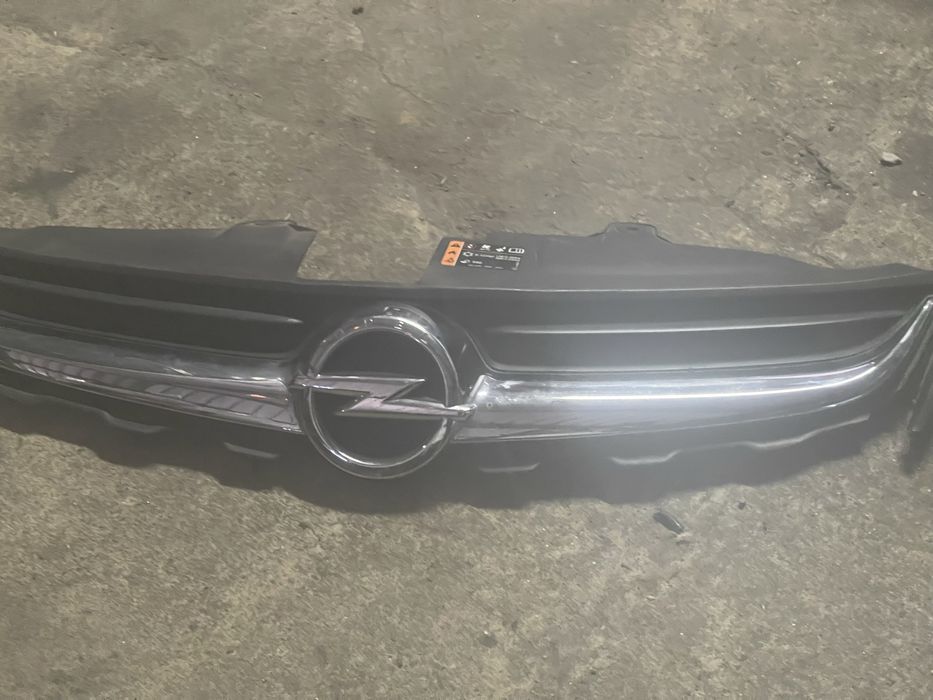 Grelha opel karls
