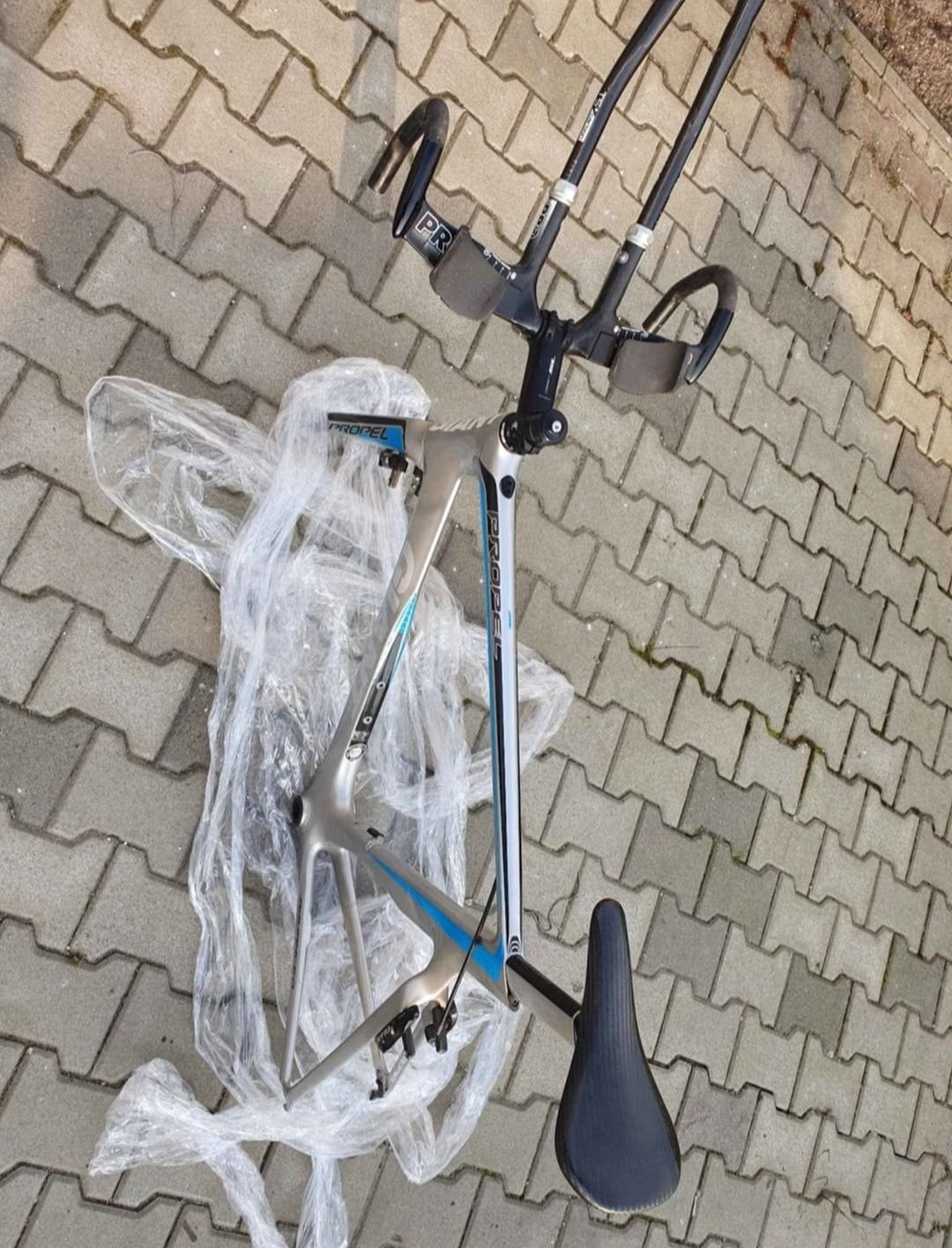Giant propel frame set