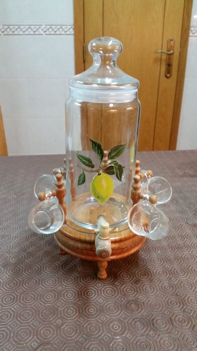 Recipiente de vidro para líquidos