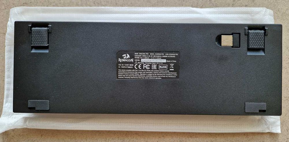 Teclado mecânico gaming Redragon Draconic K530