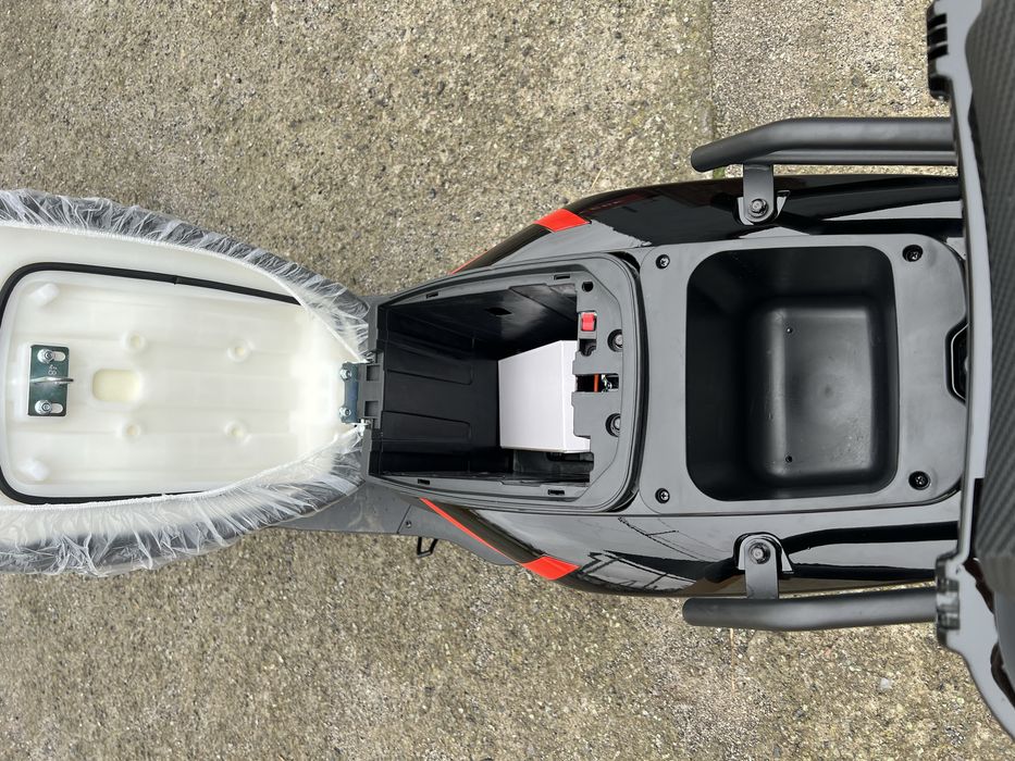 Електроскутер Corso FlashX 1200W.