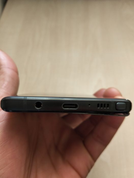 Samsung Not 9 8/512 Полностью рабочий