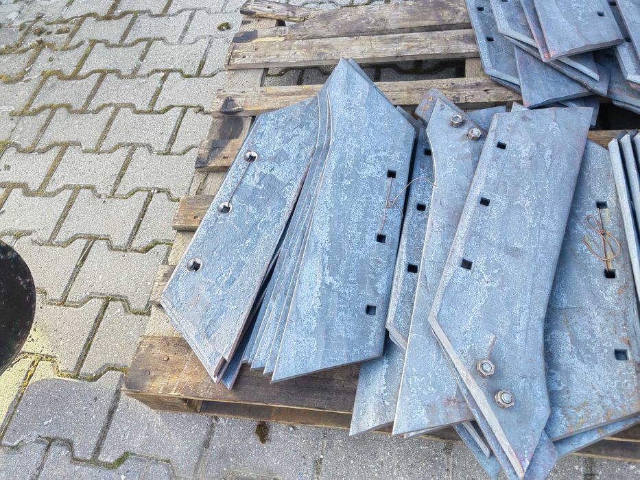 Lemiesze do pługa AWEMAK