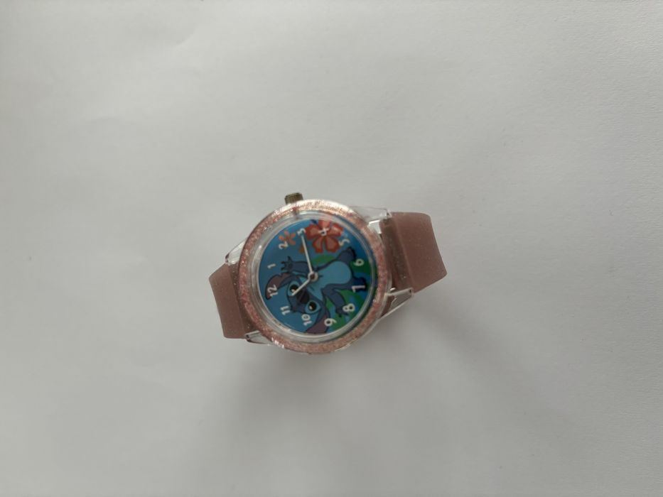 Zegarek na rękę dziewczęcy stitch jak nowy