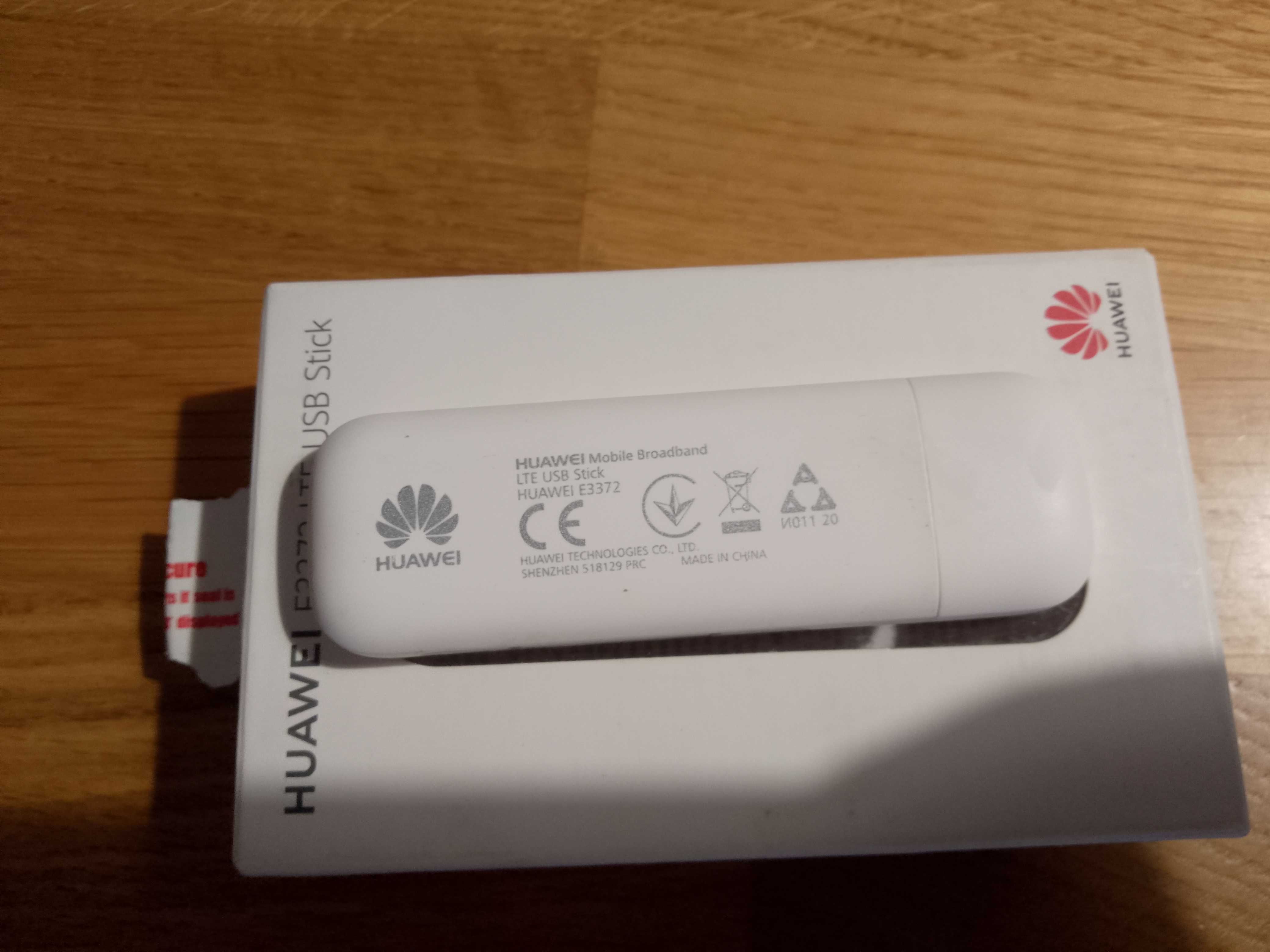 Modem 4G LTE na USB Huawei E3372h PLAY super stan sprawny pudełko itd