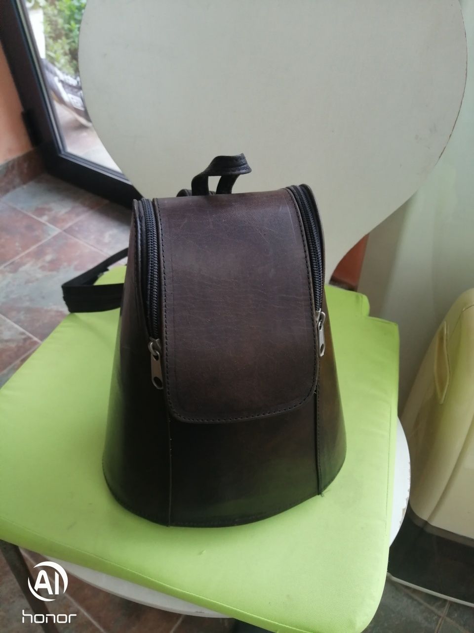 Mochila em cabedal para senhora