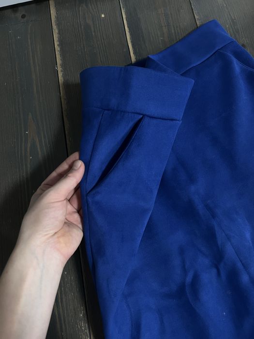 Продам замшевий костюм, спідниця+кофтинка, розмір М-Л