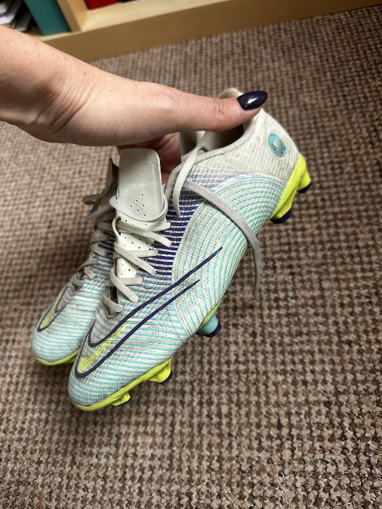 Nike mercurial vapor korki lanki 35