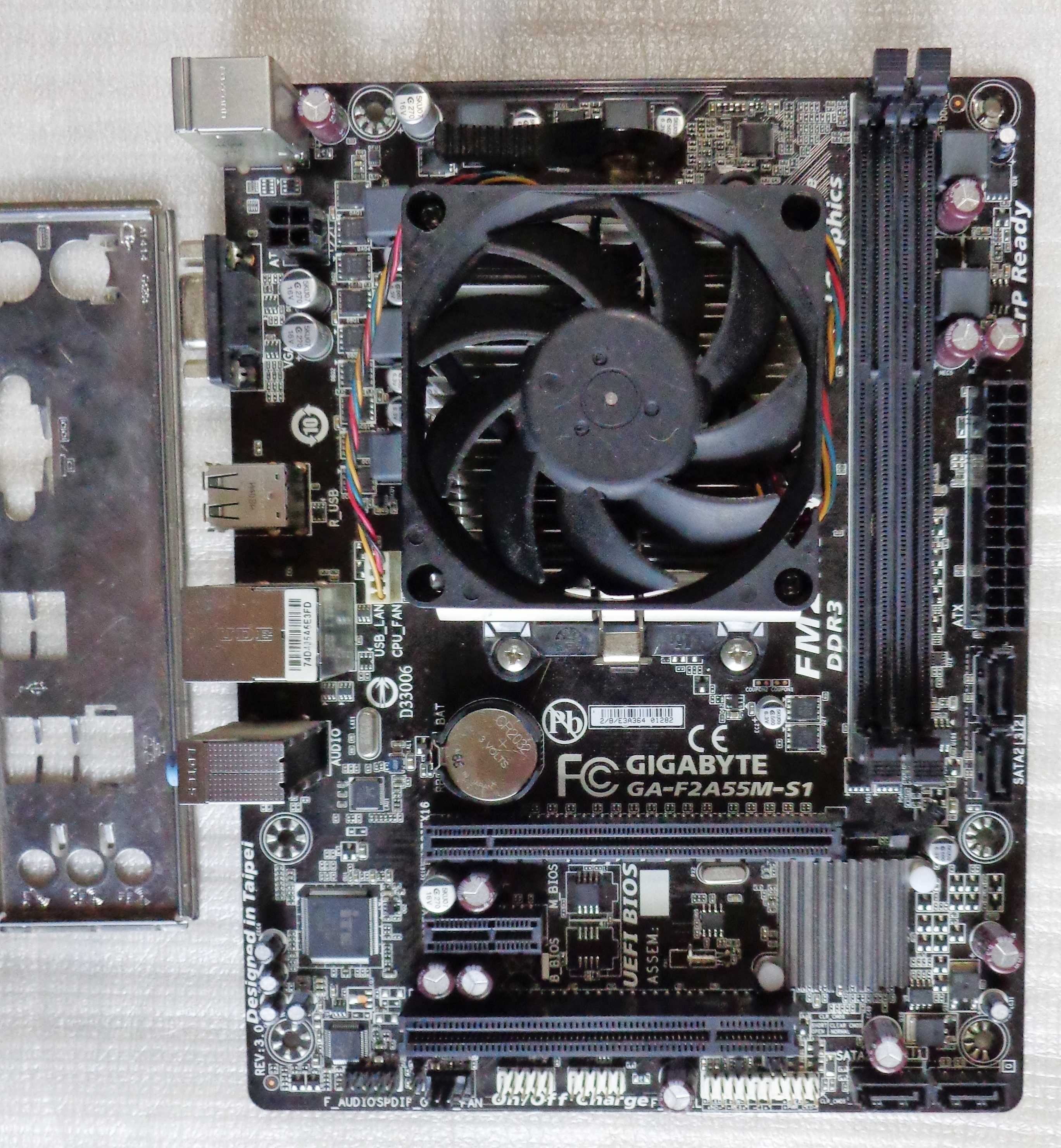 Комплект 4 ядра AMD Athlon X4 740/Gigabyte GA-F2A55M-S1(DDR3)