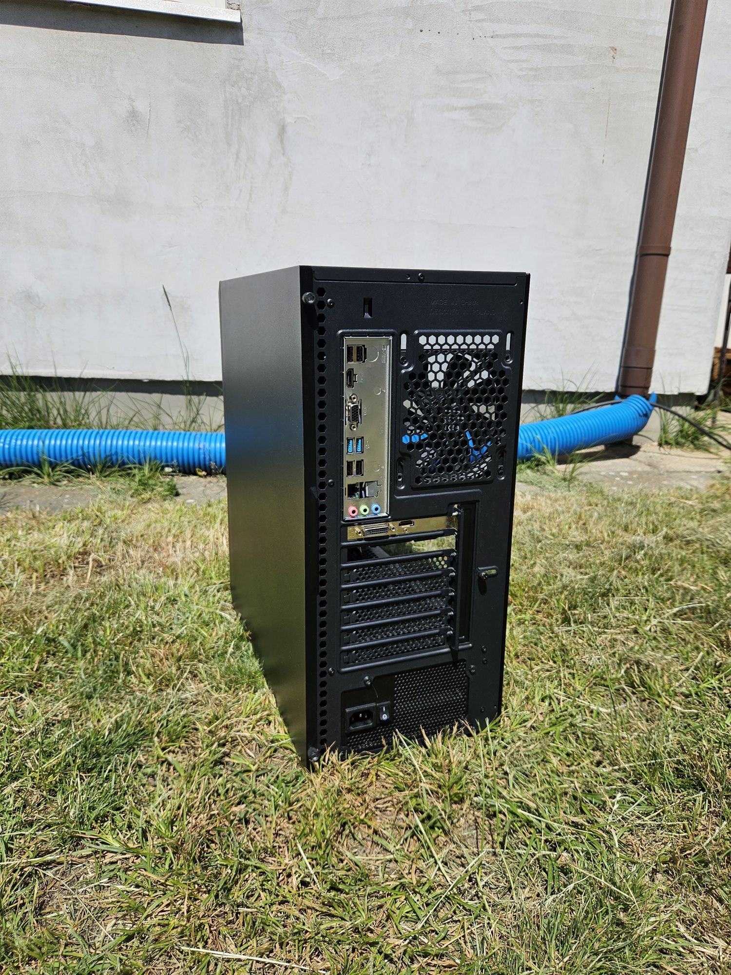 Obudowa komputerowa SilentiumPC Regnum RG6V - stan idealny