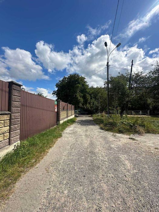 КВАСИЛІВ 90м2 Здам ФАСАДНЕ ОКРЕМОСТОЯЧЕ приміщеня зДілянкою надДорогою