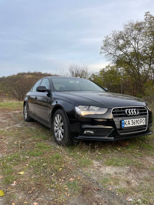 Audi A4 2.0 TFSI Quattro Premium 2013 року, автомат, ауди, бензин