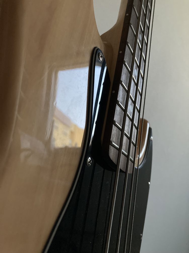 Gitara basowa Everplay
