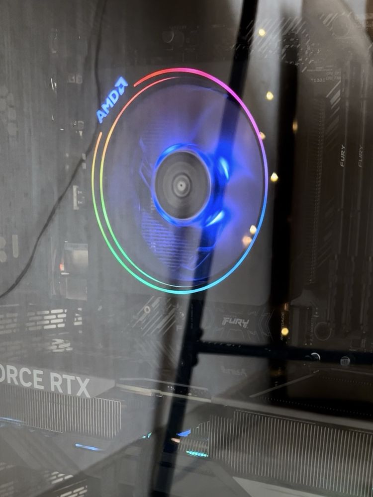 Башенный куллер для процессора AMD Wraith Prism rgb