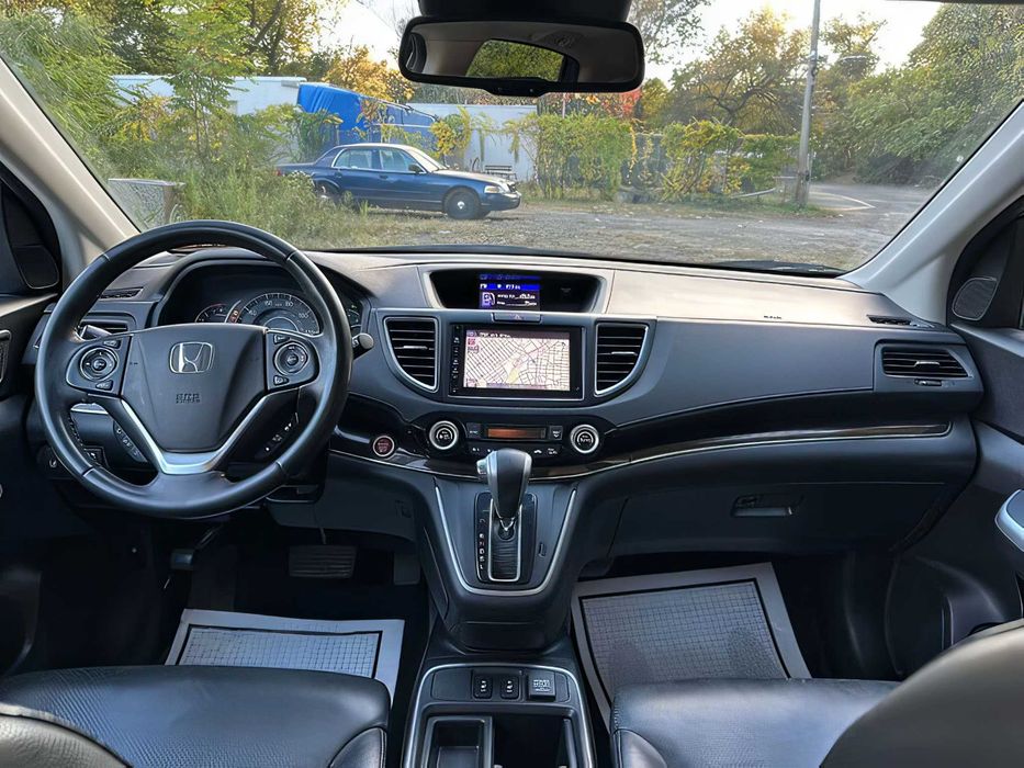 Honda CR-V      2015