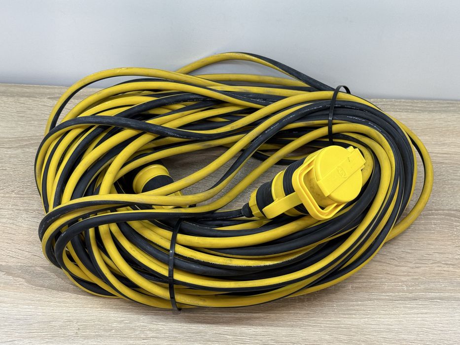 Mocny przedłużacz 25m REV trój-żyłowy 3x 1.5 mm2 z uziemieniem
